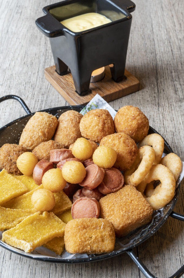 MIX LA MATTA CON TERRINA DI FONDUTA DI FORMAGGIO X 2*